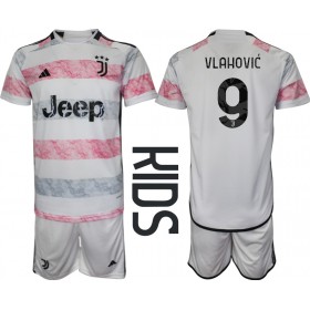 Juventus Dusan Vlahovic #9 Borta Kläder Barn 2023-24 Kortärmad (+ Korta byxor)